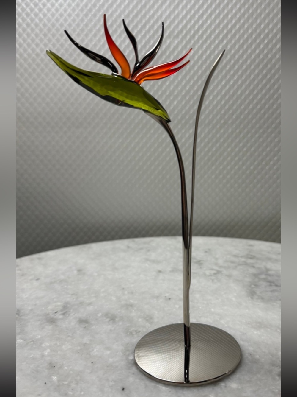 Swarovski Dalmally Flower with stand comes in Box. Rare collectible find!